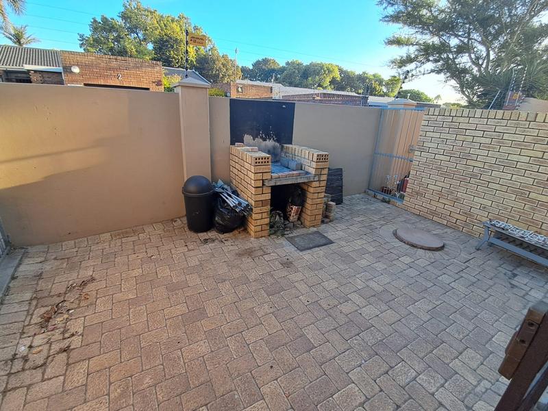 To Let 2 Bedroom Property for Rent in Brackenfell Western Cape